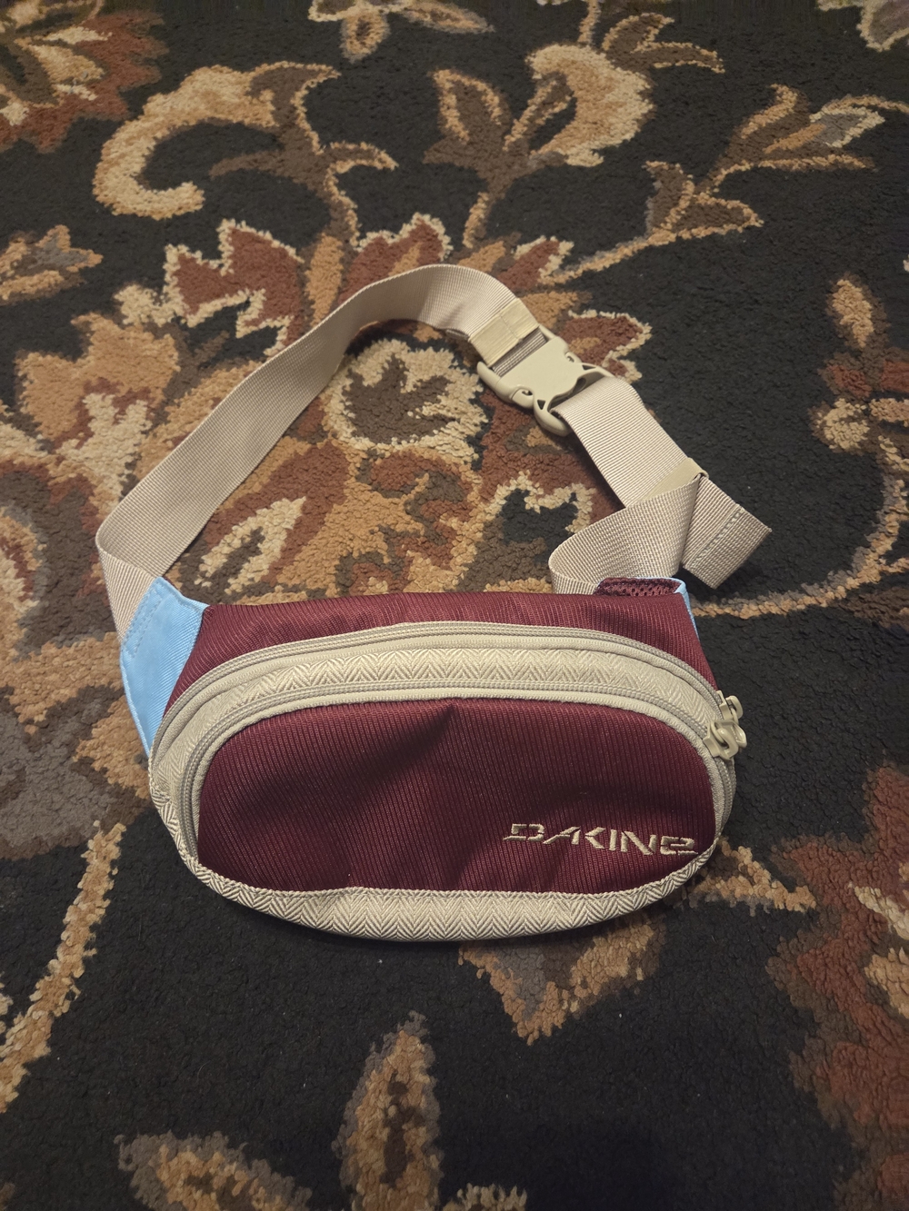 Dakine Men's Burgundy Waist Pack with Beige Strap